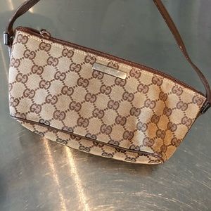 Gucci purse in brown